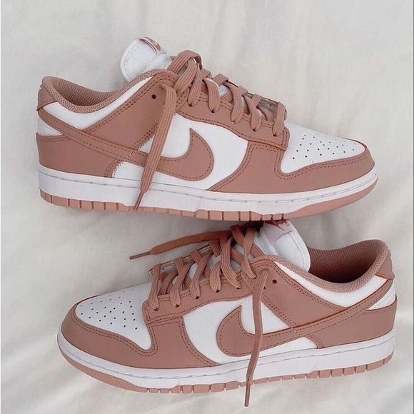 •NIKE• - Picture 11 of 12